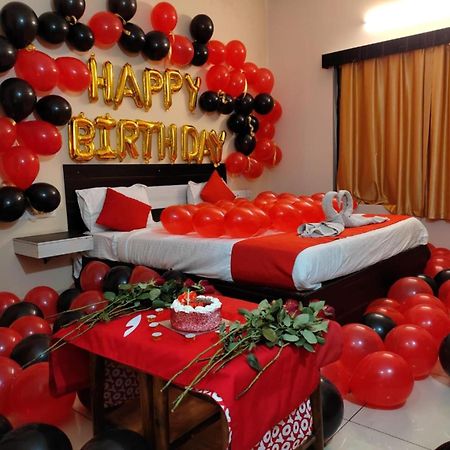 Goroomgo Blue Bell Bhubaneswar - Well Decorated Room -Wifi And Parking Facilities Available 外观 照片